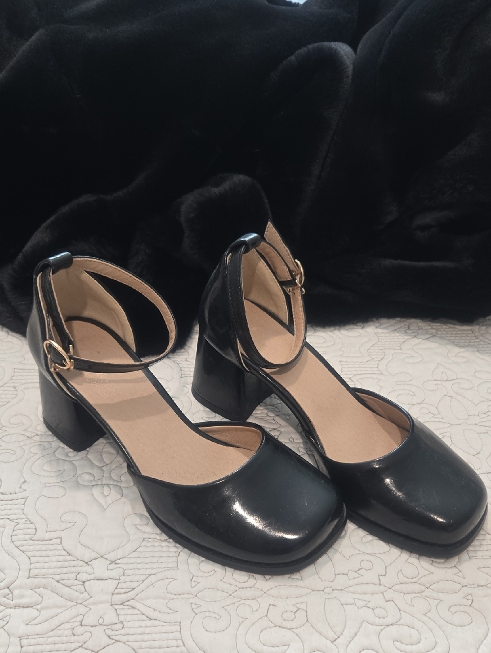 Women’s Black Ankle-Strap Block Heel Pumps
